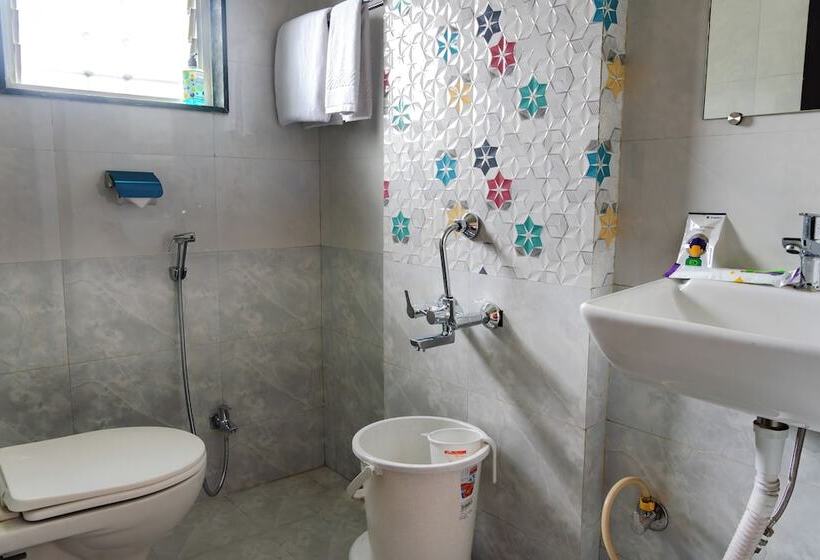 Itsy Hotels Opal Suites, Mundhwa, Near Koregaon Park