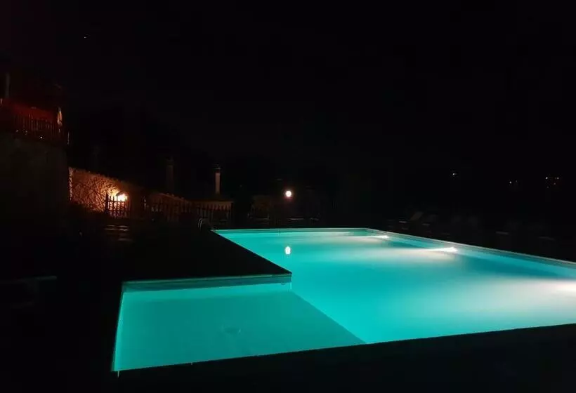 ホテル La Cegna