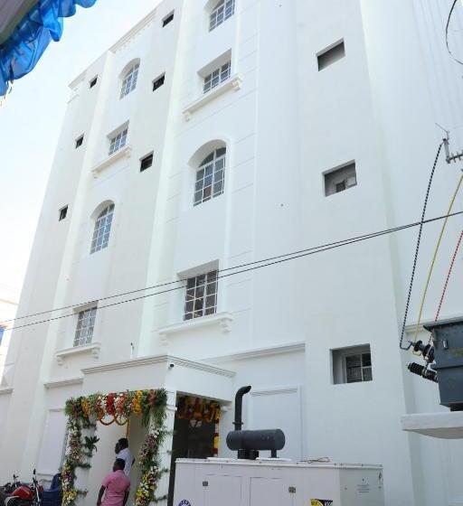 בית מלון כפרי Raja Mahal