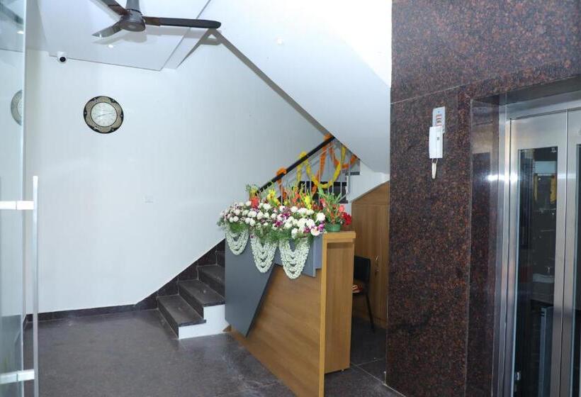 בית מלון כפרי Raja Mahal