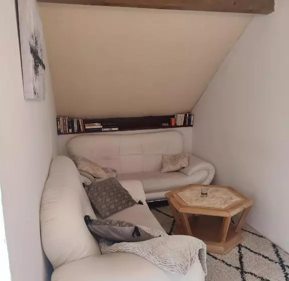 Aamiaismajoitus (B&B) õ 2040