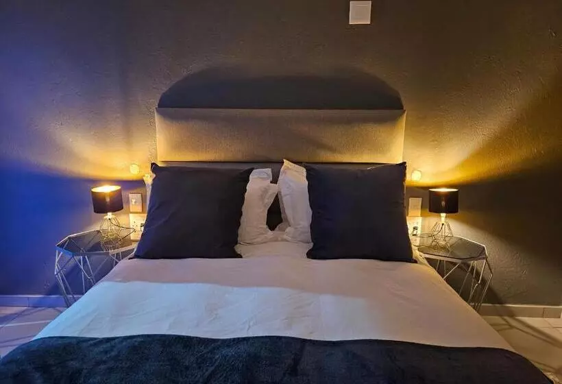 ベッドアンドブレックファースト Elson Manor Guesthouse