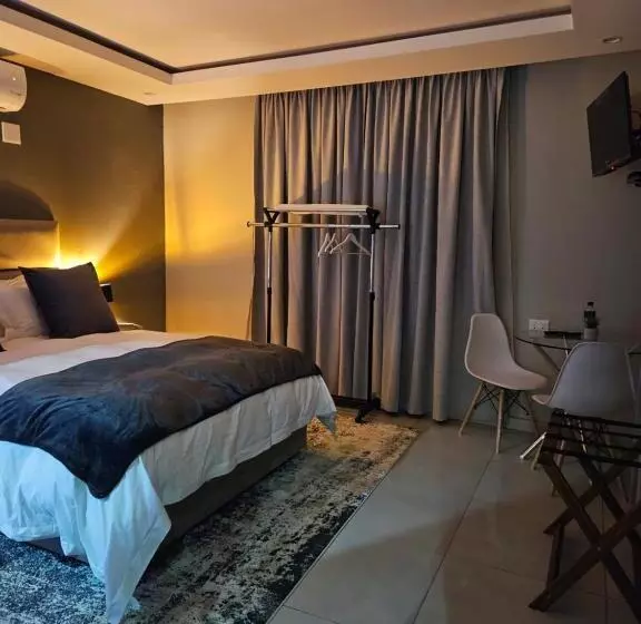 ベッドアンドブレックファースト Elson Manor Guesthouse