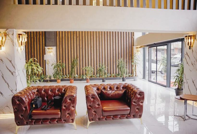 Blue Vista Hotel & Spa