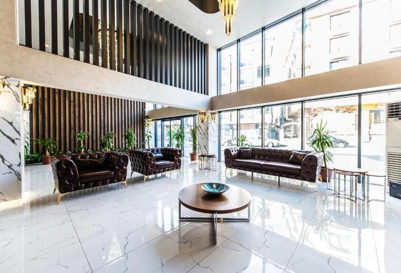 Blue Vista Hotel & Spa