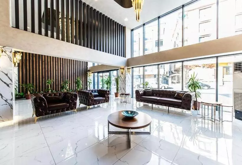 Blue Vista Hotel & Spa