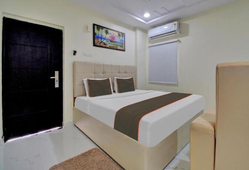 Collection O Hotel Mango Tree