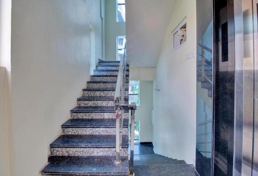 Collection O Hotel Mango Tree