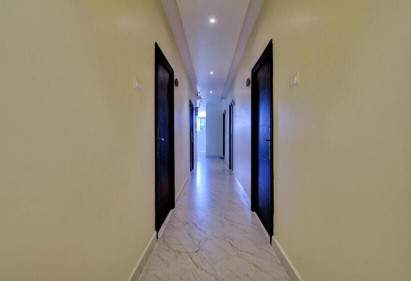 Collection O Hotel Mango Tree