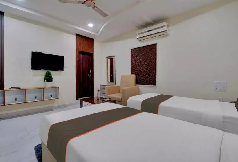 Collection O Hotel Mango Tree