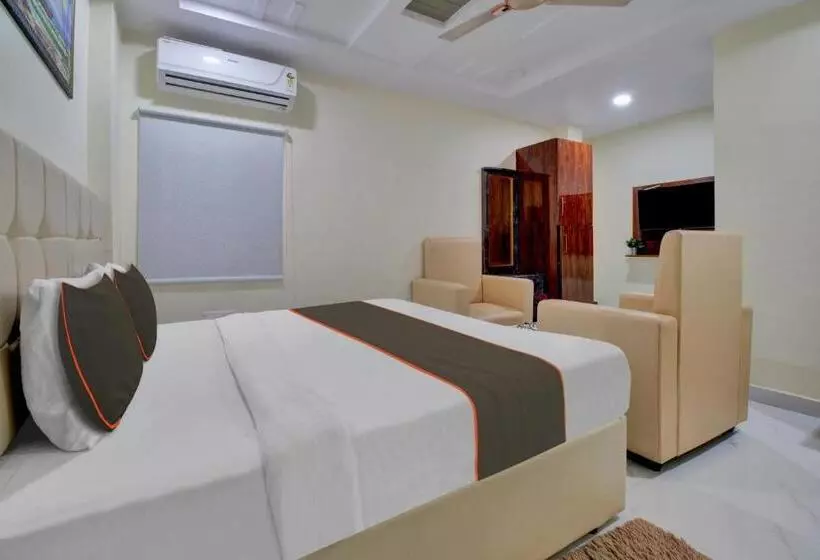 Collection O Hotel Mango Tree