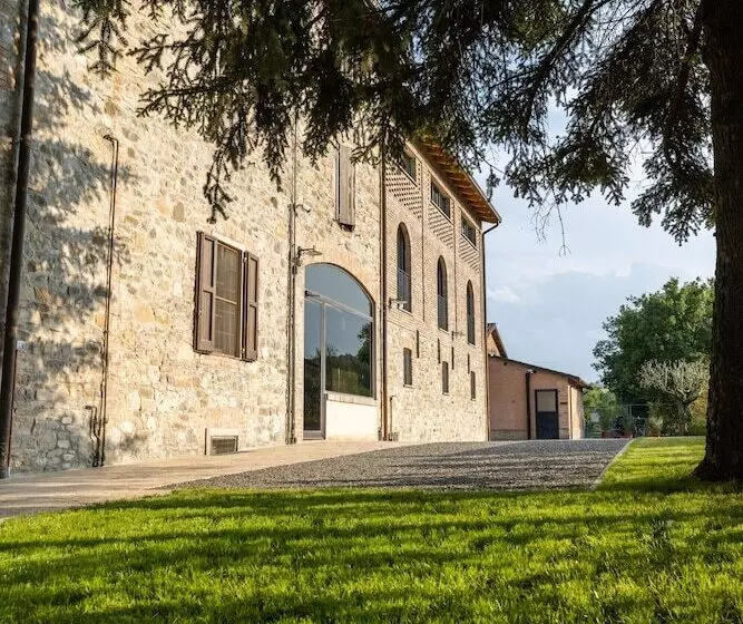 ホテル Agriturismo I Tre Colli  Rubbiano