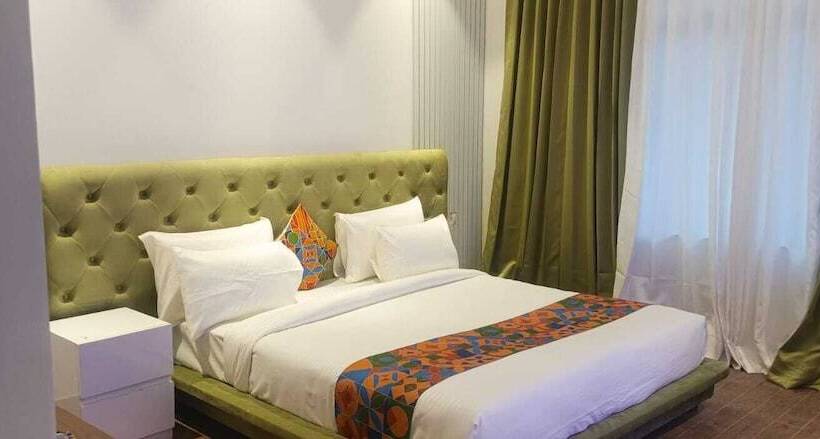 Hotel Elite Sector 45 I Gurgaon Central I Couple Friendly