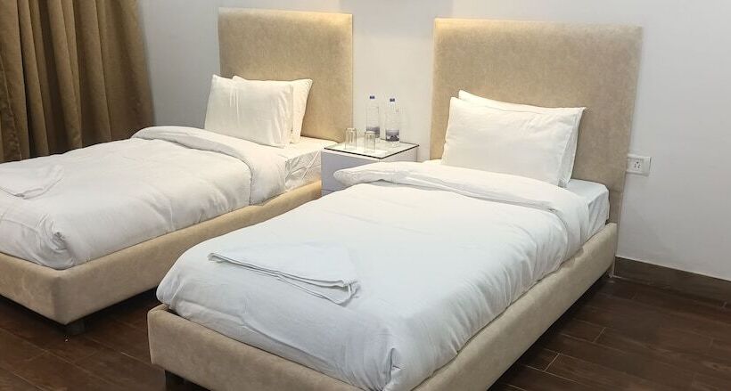 Hotel Elite Sector 45 I Gurgaon Central I Couple Friendly