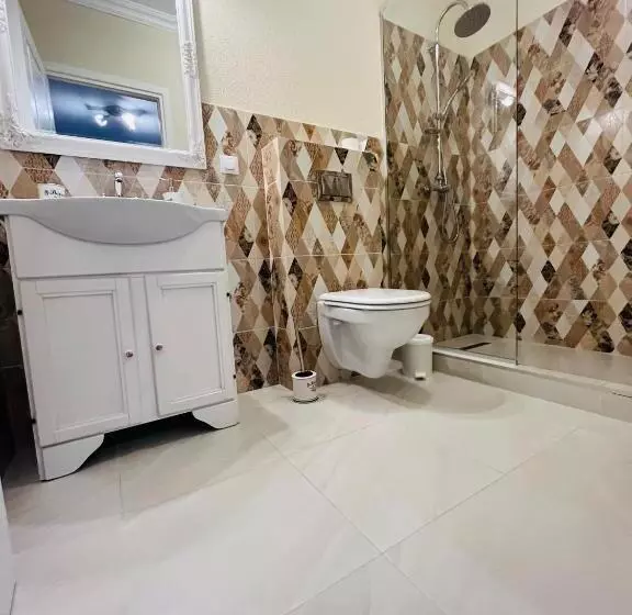 Majatalo Casa Elena Baile Felix