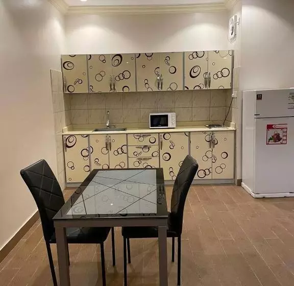 شهد الثانية للشقق المخدومة