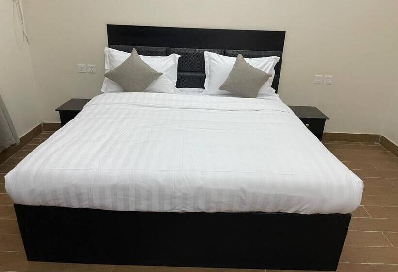 شهد الثانية للشقق المخدومة