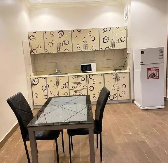 شهد الثانية للشقق المخدومة