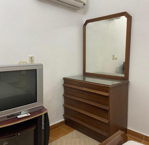 فندق جراند كليوباترا الساحل الشمالى المنتزه ك80