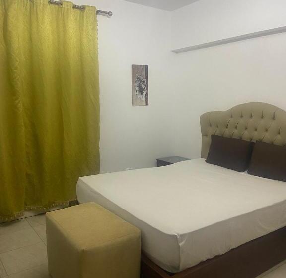 فندق جراند كليوباترا الساحل الشمالى المنتزه ك80