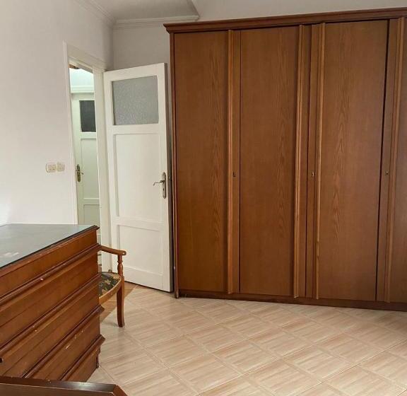 فندق جراند كليوباترا الساحل الشمالى المنتزه ك80