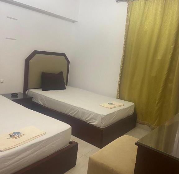 فندق جراند كليوباترا الساحل الشمالى المنتزه ك80