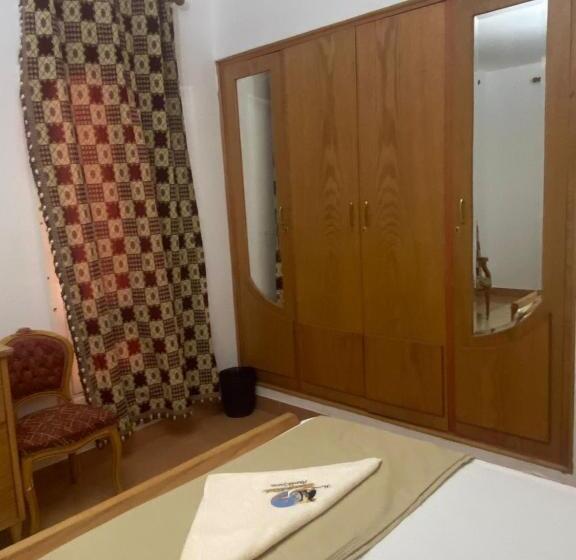 فندق جراند كليوباترا الساحل الشمالى المنتزه ك80