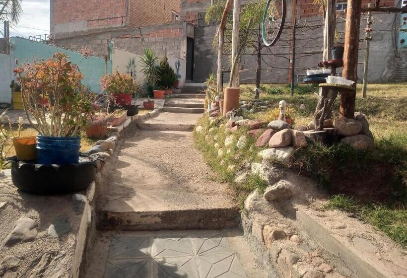 ユースホステル El Gladeador