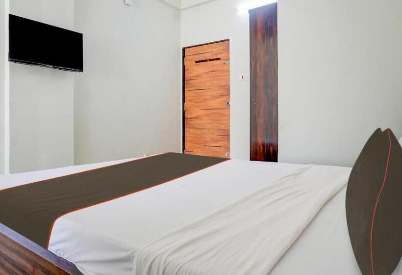 Collection O Hotel Park Inn Residency