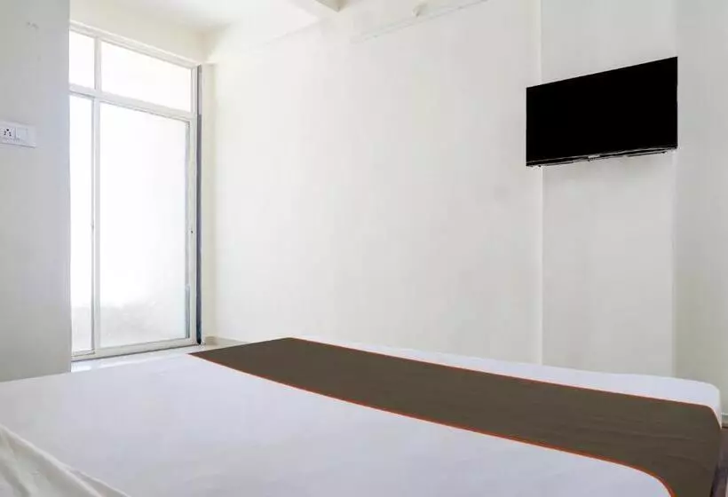 Collection O Hotel Park Inn Residency