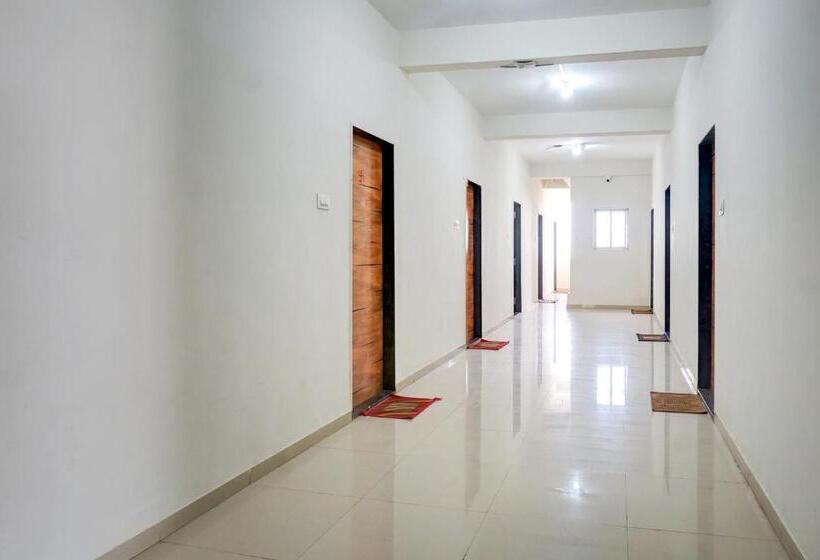 Collection O Hotel Park Inn Residency