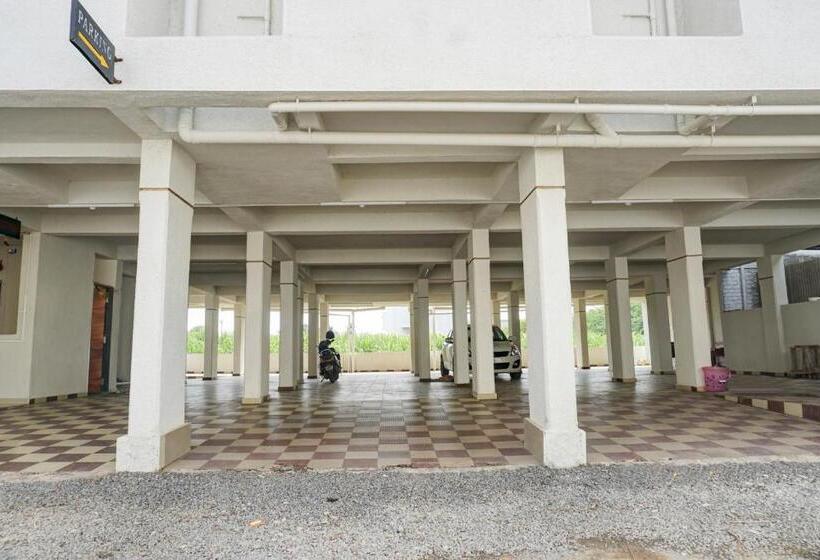 Collection O Hotel Park Inn Residency