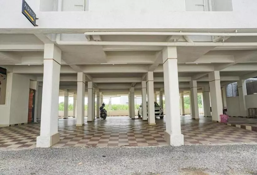Collection O Hotel Park Inn Residency
