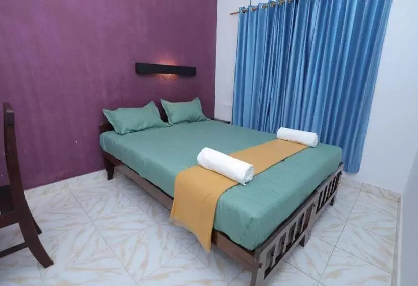 Hotelli Sky Frame Beach Resort