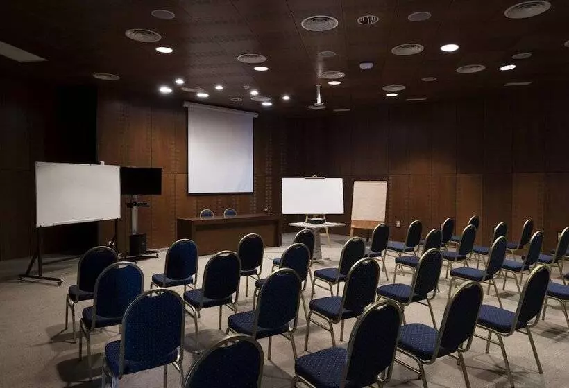 Hotelli Y Cabañas Hornitos   Caja Los Andes