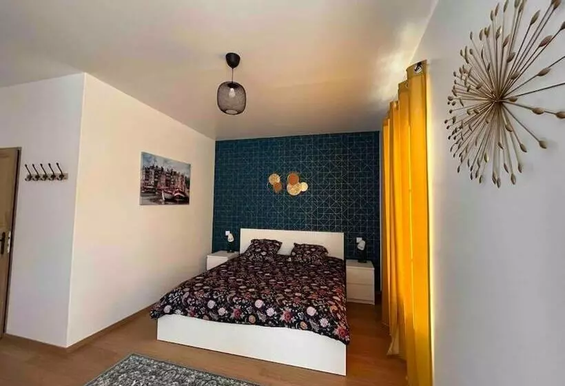 La Maison Des Amis En Normandie