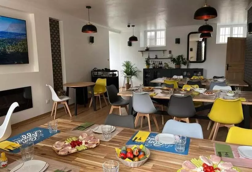 La Maison Des Amis En Normandie