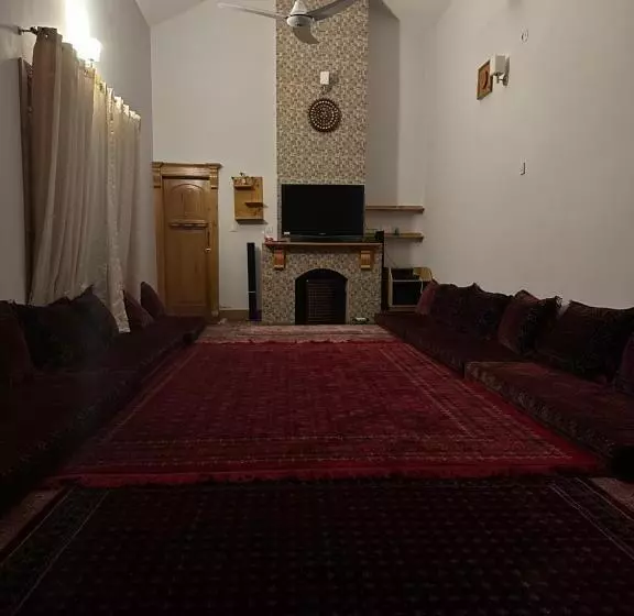 پانسیون Siran Lodges Mansehra