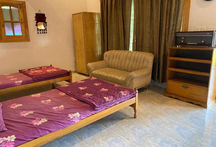 پانسیون Siran Lodges Mansehra