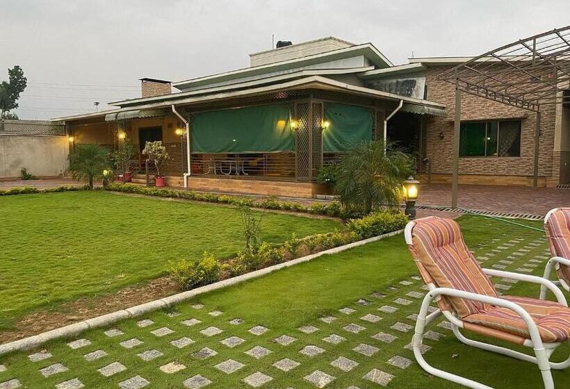 پانسیون Siran Lodges Mansehra
