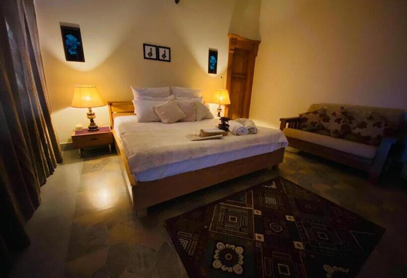 پانسیون Siran Lodges Mansehra