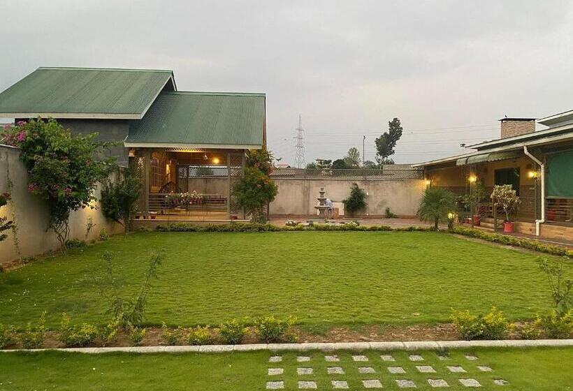 پانسیون Siran Lodges Mansehra