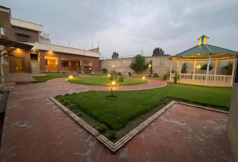 پانسیون Siran Lodges Mansehra