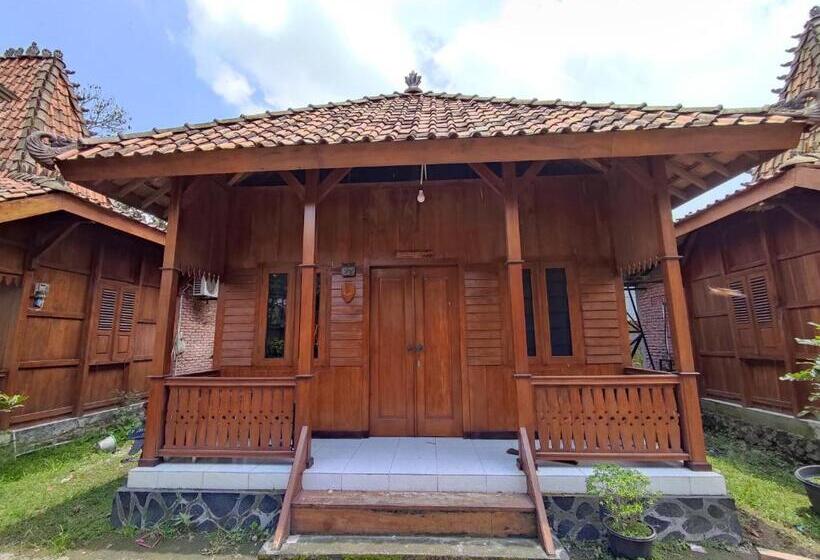 Hotel Omah Joglo Sukorejo Redpartner