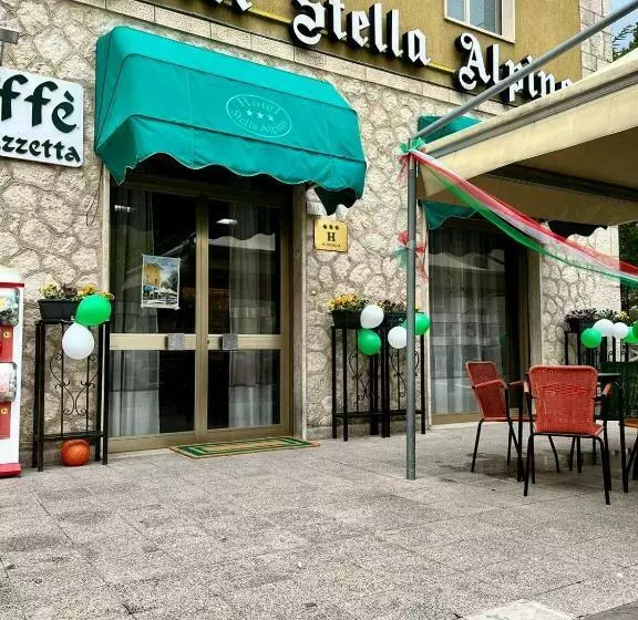 ホテル Stella Alpina