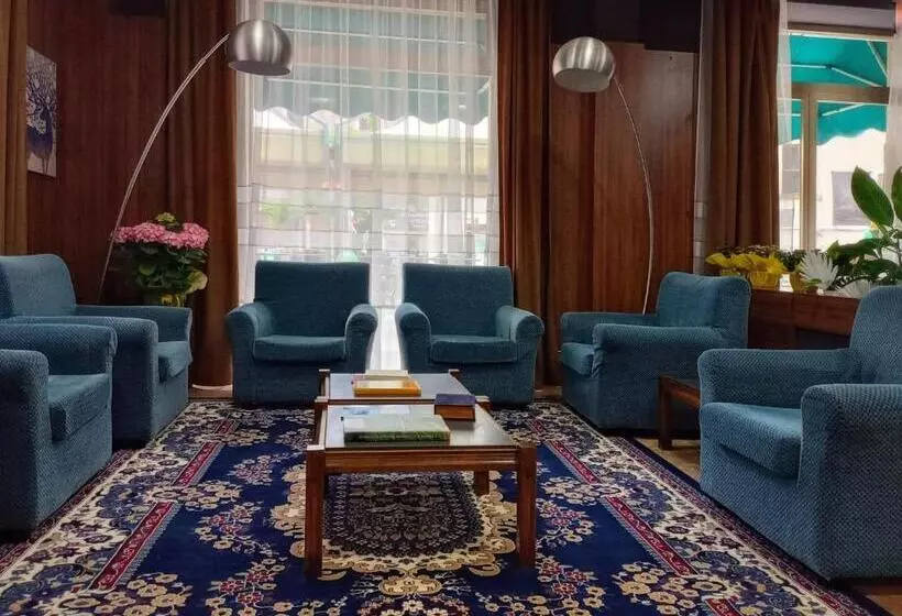 ホテル Stella Alpina