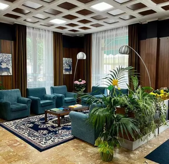 ホテル Stella Alpina