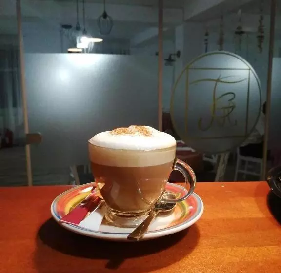 ホテル Tina Guest House