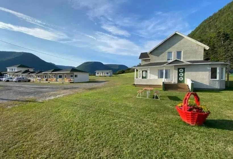 モーテル Chalets Bernatchez