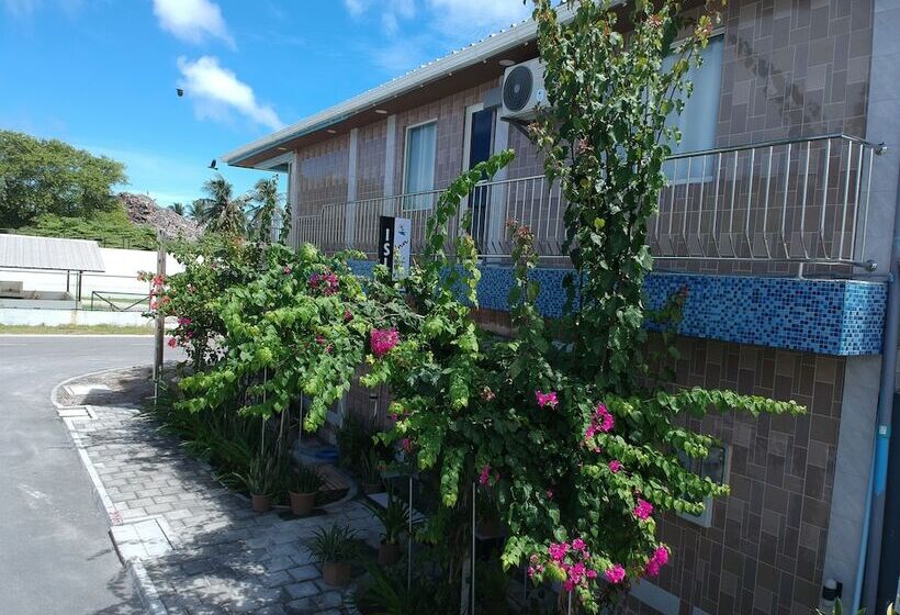 پانسیون Isle Inn {fuvahmulah)